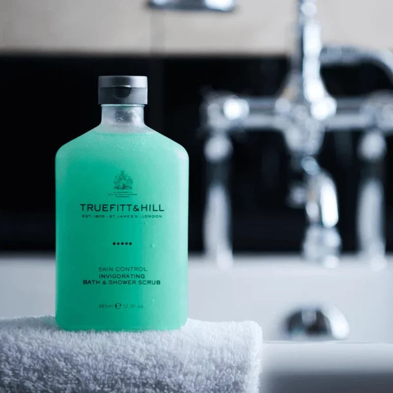 TRUEFITT & HILL INVIGORATING BATH SHOWER SCRUB